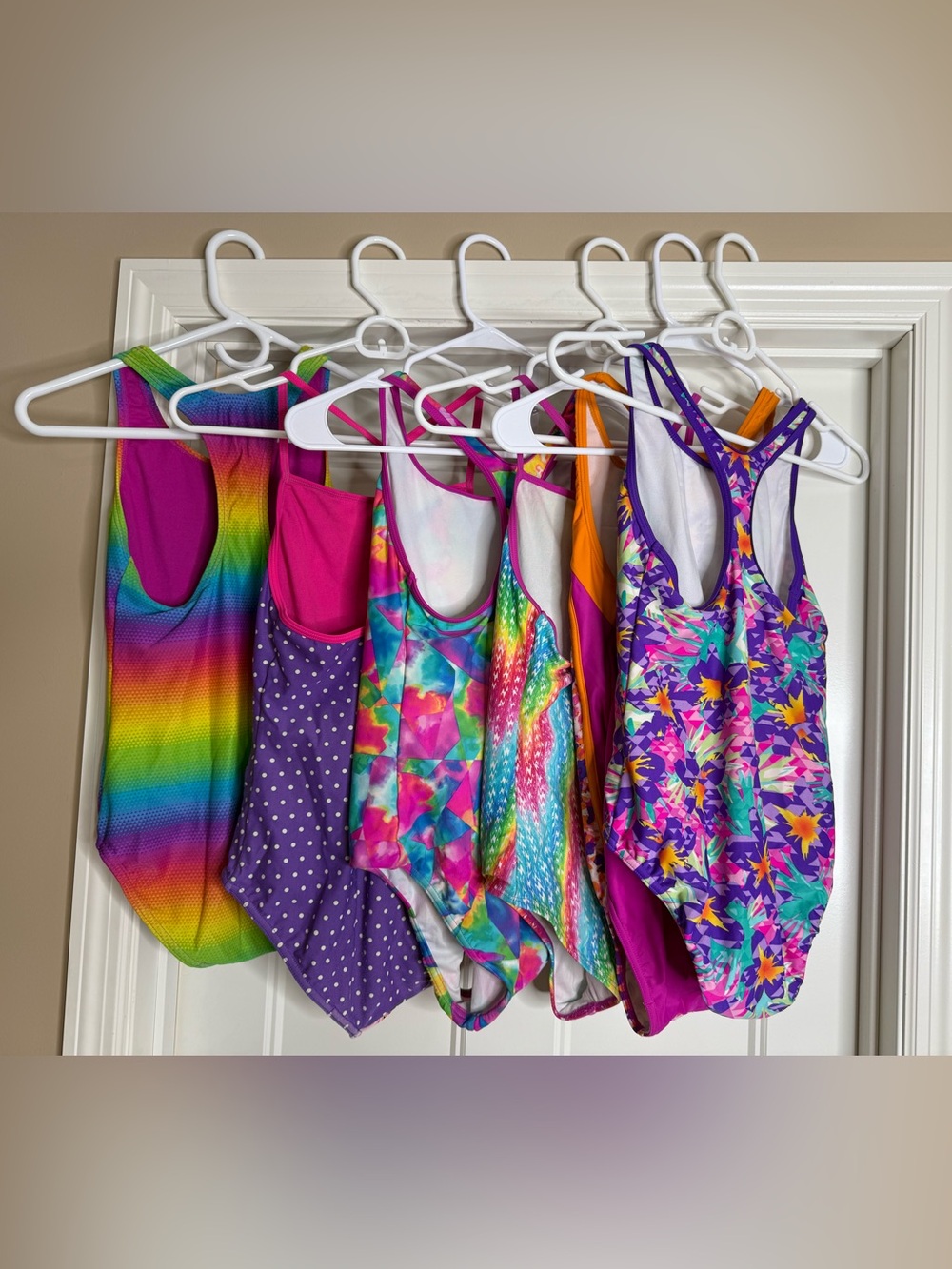 Girls Speedo Multicolor One-Piece Swimsuit Bundle size 14&16 - Picture 3 of 9